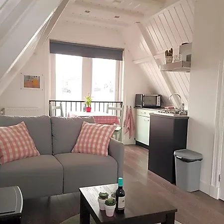 Alkmaars Toppunt Bed & Breakfast 3*