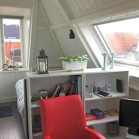 Alkmaars Toppunt Bed & Breakfast 3*